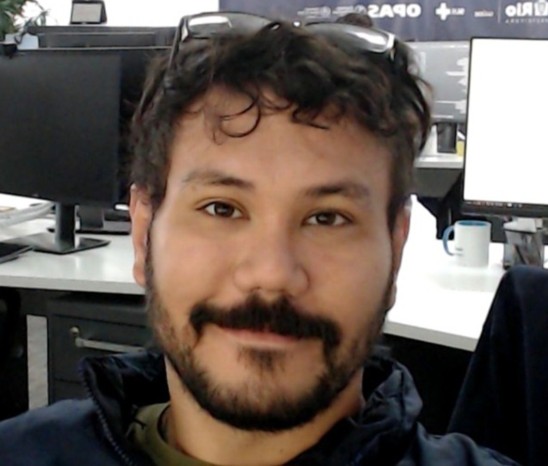 Ayrton Gouveia